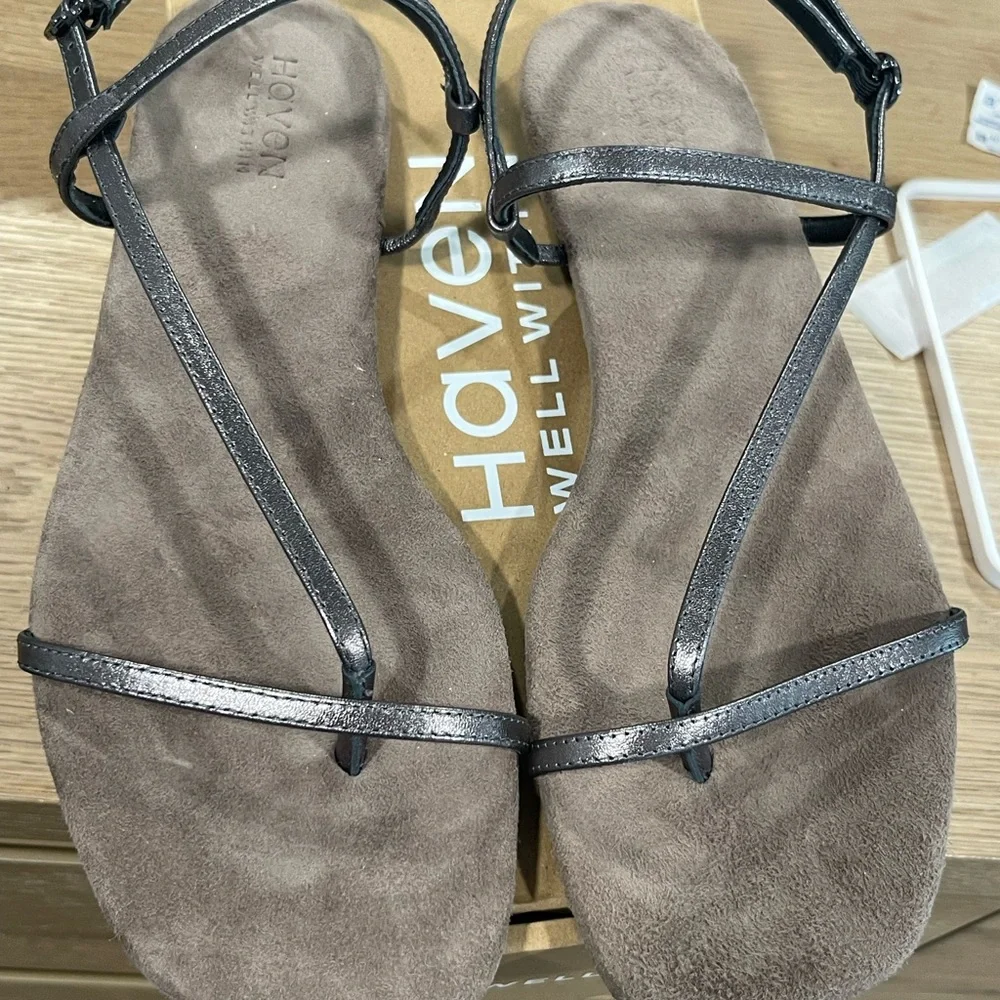 Metallic-Strap Suede Sandals - Gun Metal - Picture 2 of 4